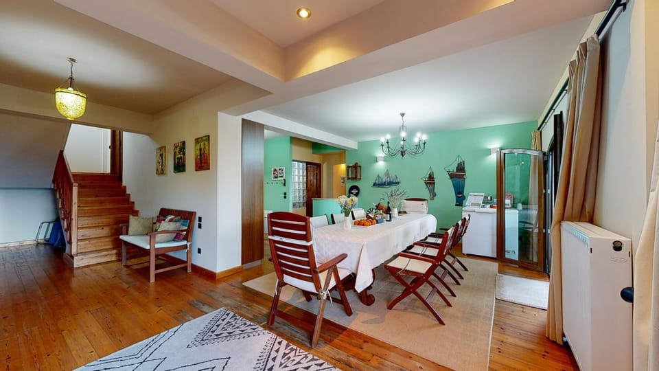 House, Accessible | 2 bedrooms, desk