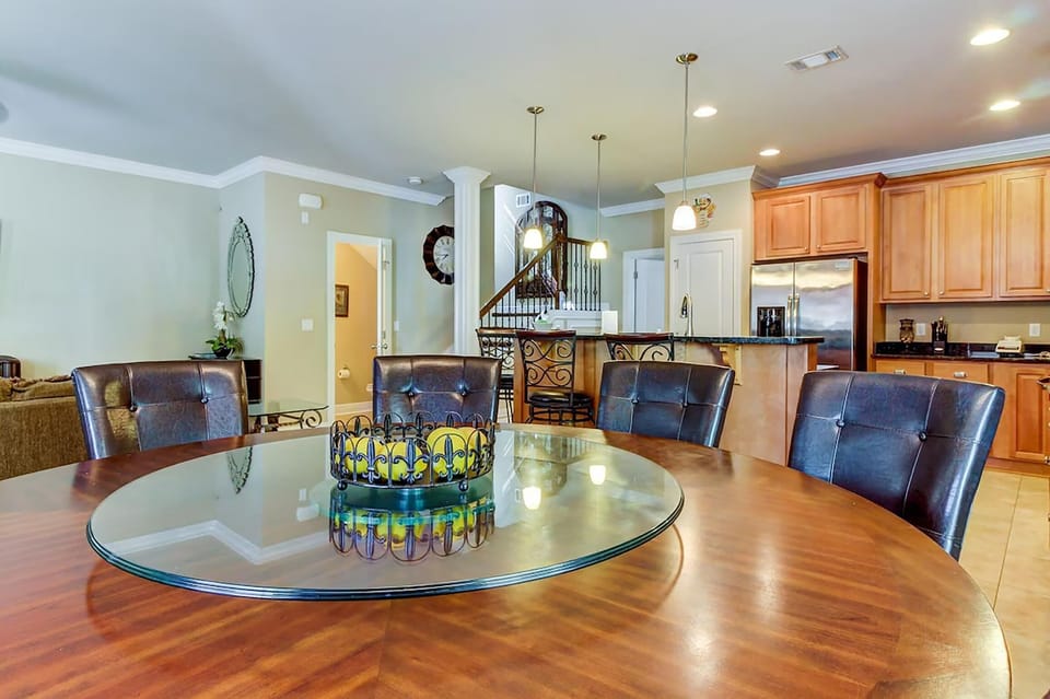House, Multiple Beds (Sandsational Memories) | Dining