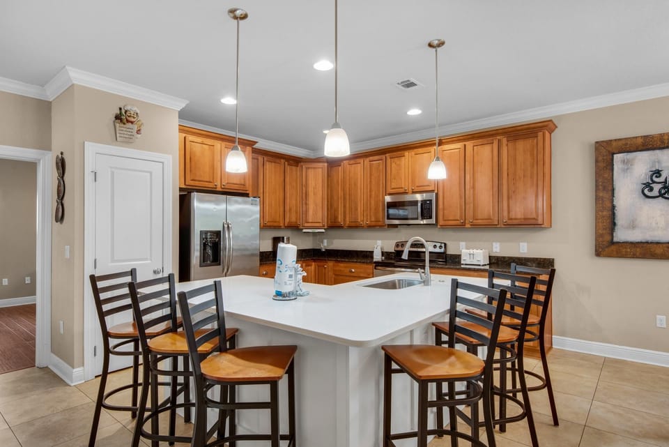 House, Multiple Beds (Sandsational Memories) | Private kitchen | Oven, toaster