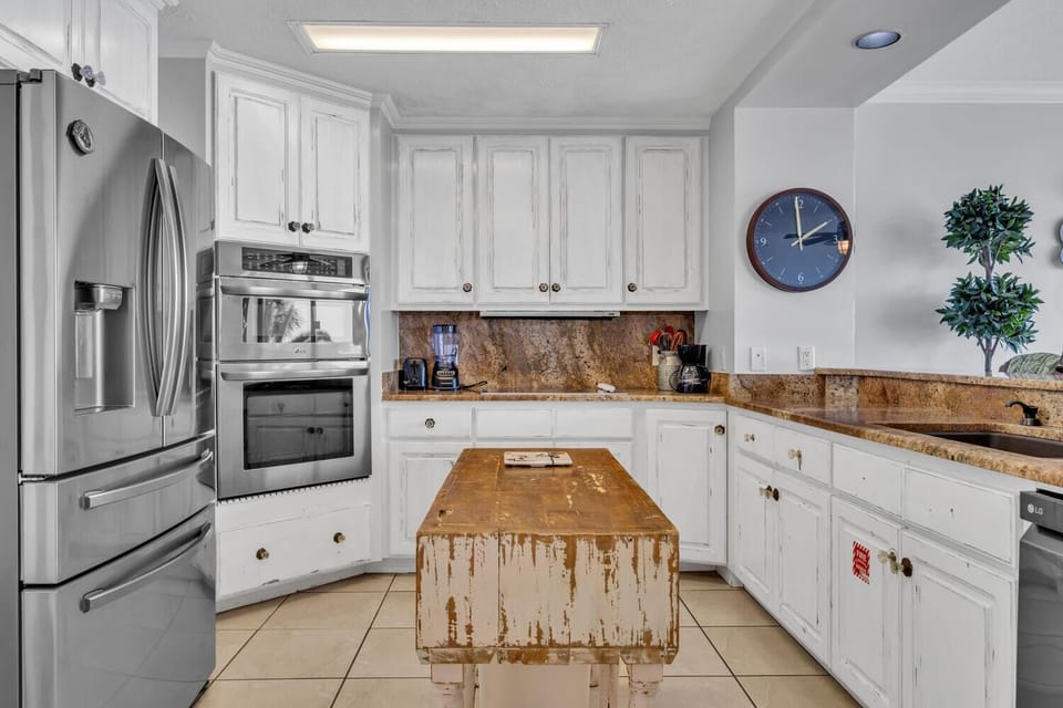 Condo, Multiple Beds (Hidden Dunes 203) | Private kitchen | Oven, toaster