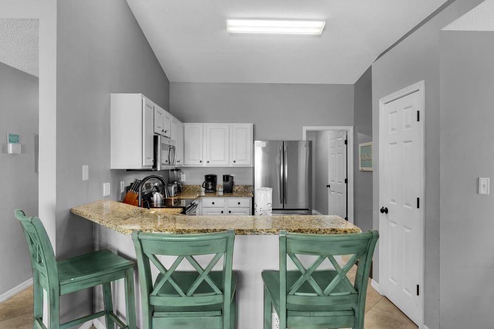 House, Multiple Beds (A Coastal Cottage) | Private kitchen | Oven, toaster
