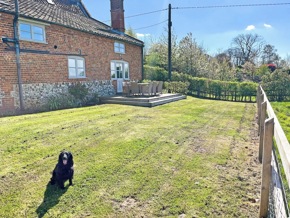 Rear view of The Farmhouse | The Farmhouse - Hall Farm, Lamas, near Wroxham