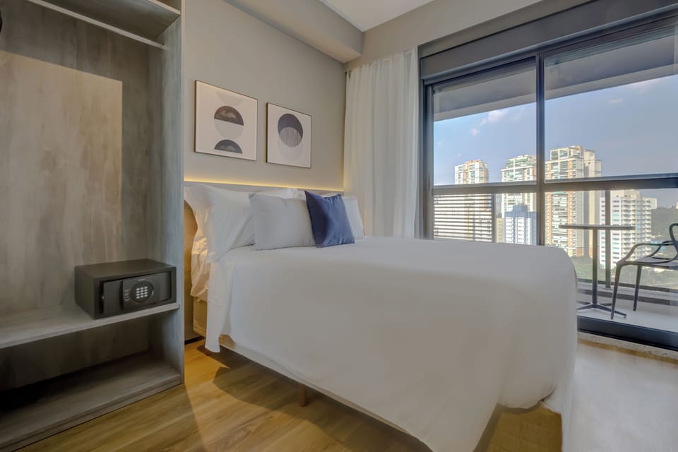 In-room safe, laptop workspace, blackout drapes, free WiFi