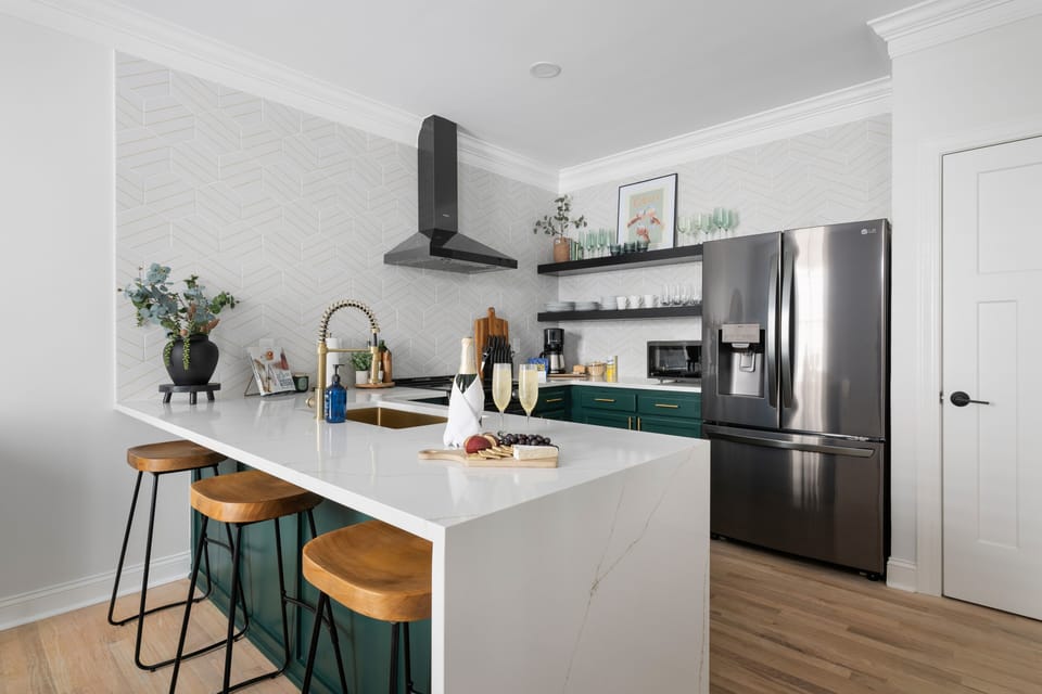Tons of Counter Space to Prepare Meals