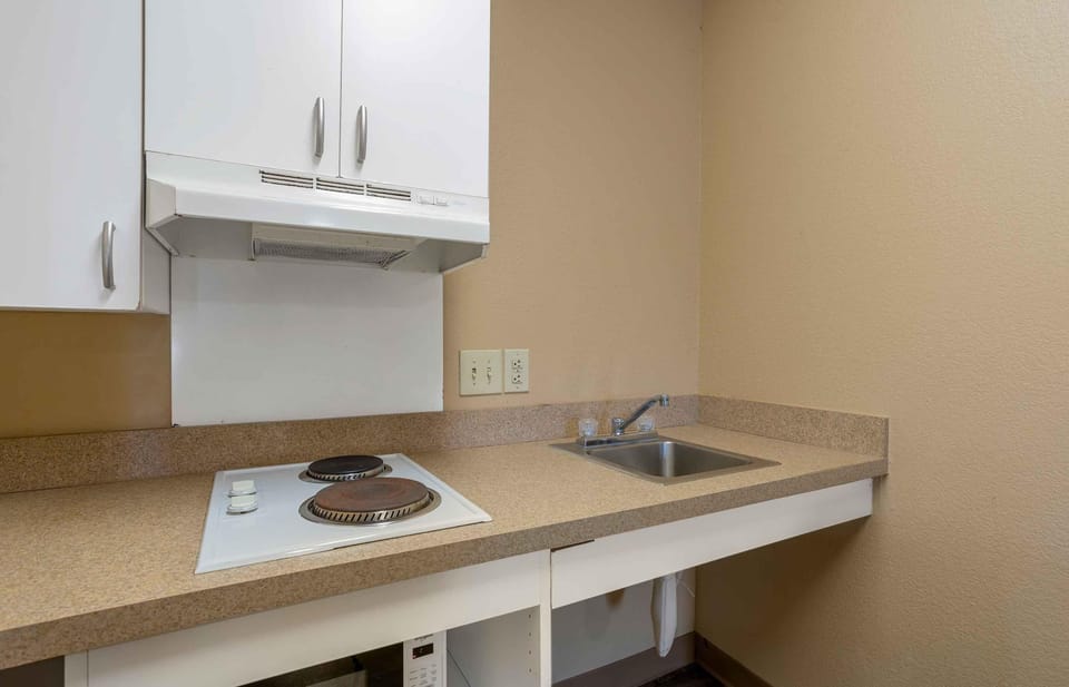 Studio, 1 Queen Bed, Accessible, Non Smoking | Private kitchen | Fridge, microwave, stovetop, cookware/dishes/utensils