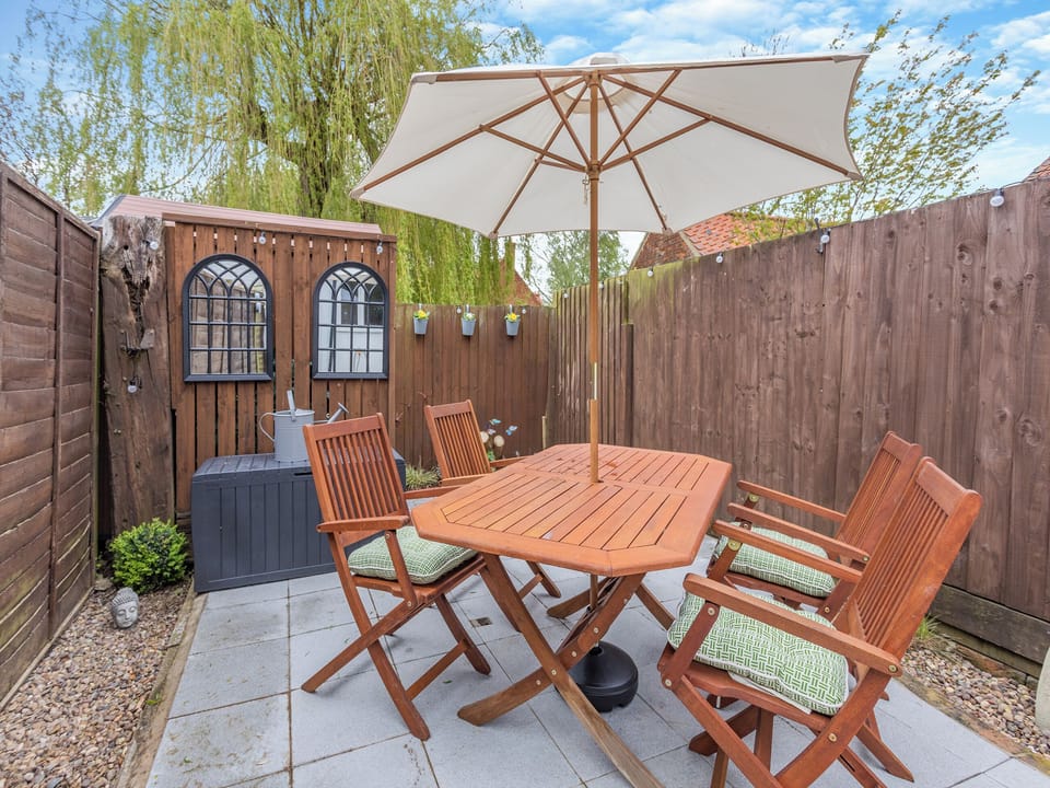 Sitting-out-area | Chaff Cottage, Castle Acre, near Kings Lynn