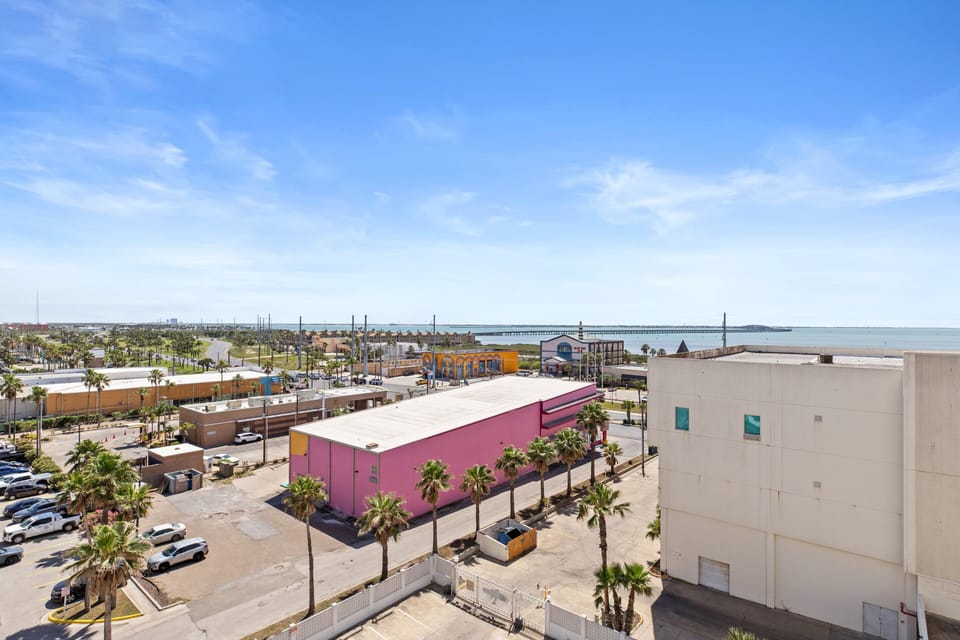 Queen Isabella Causeway and Bay views!