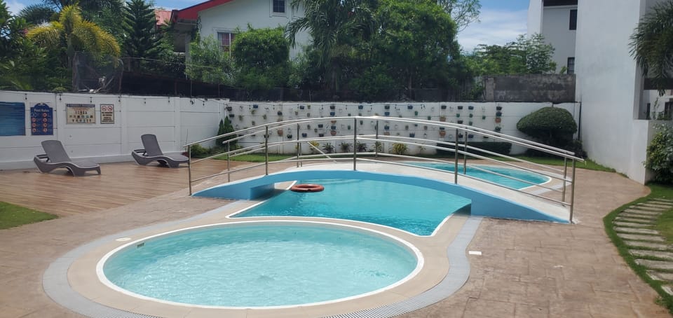 Brentwood Mactan Condominium pool at day