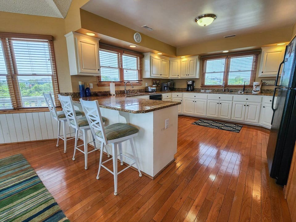 Kitchen 2023