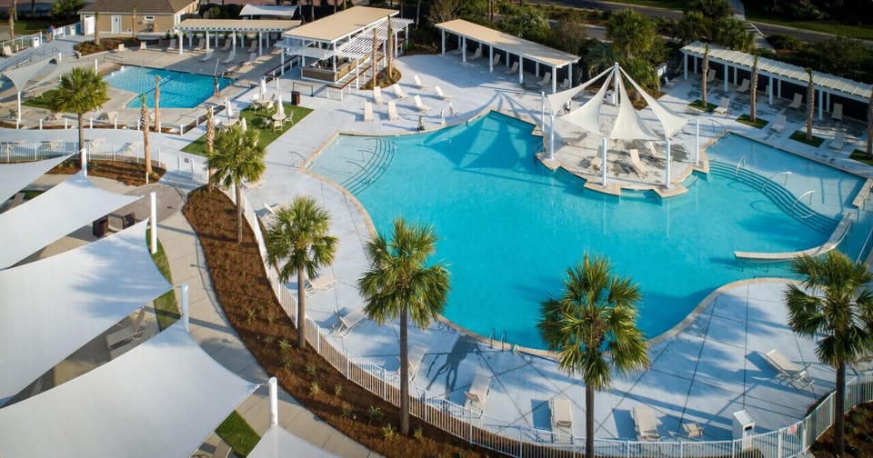 Your beachfront pools, restaurants and ocean views