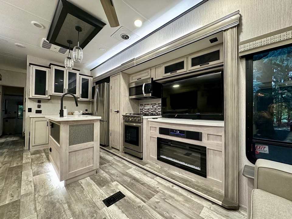 Private kitchen
