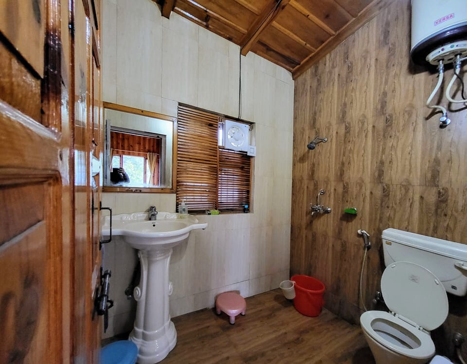 Deluxe Room | Free WiFi
