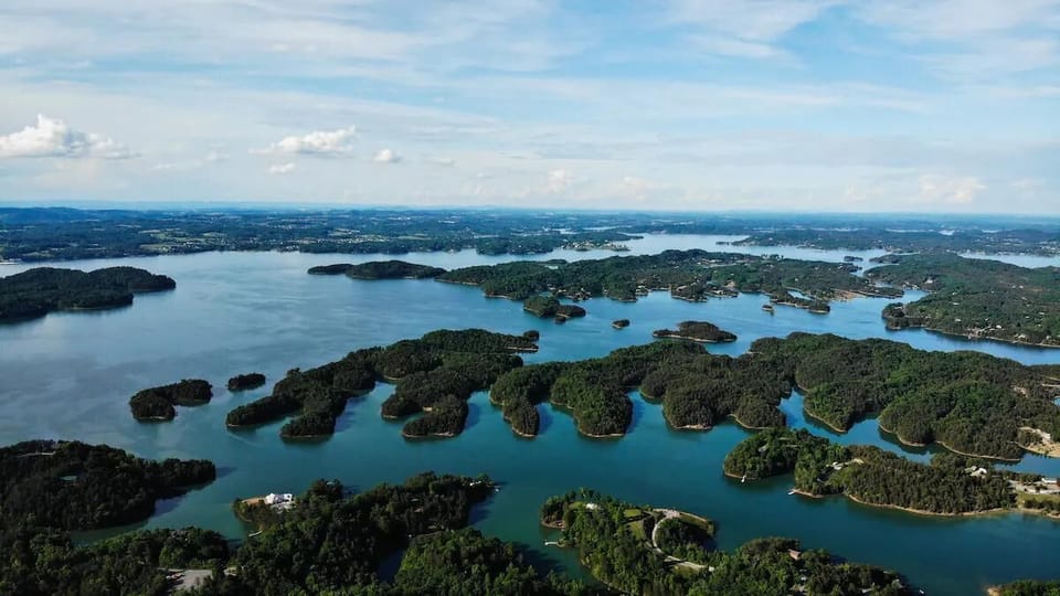  Breathtaking lake views await your next adventure in Sevierville!