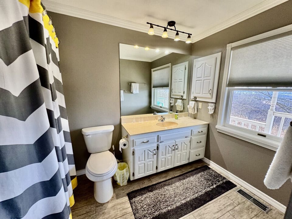 First Floor Bathroom