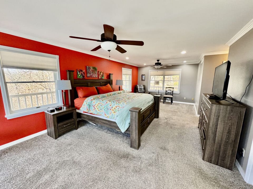 Main Level King Bedroom