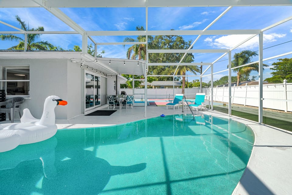 Ease into the pool! What an oasis!