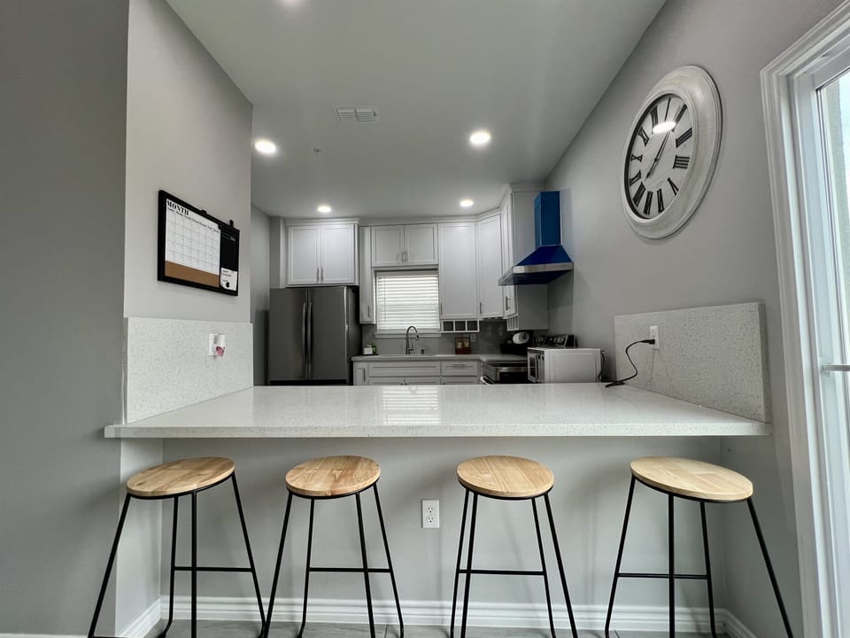 Counter Seating