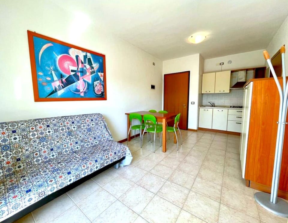 Apartment | Living room