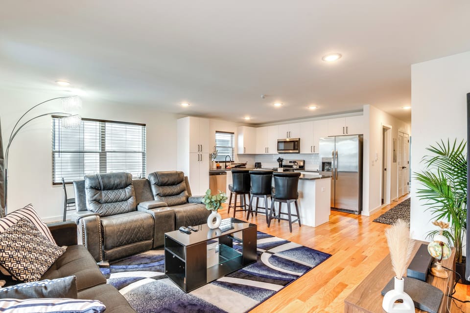 Apartment (3 Bedrooms) | Front of property