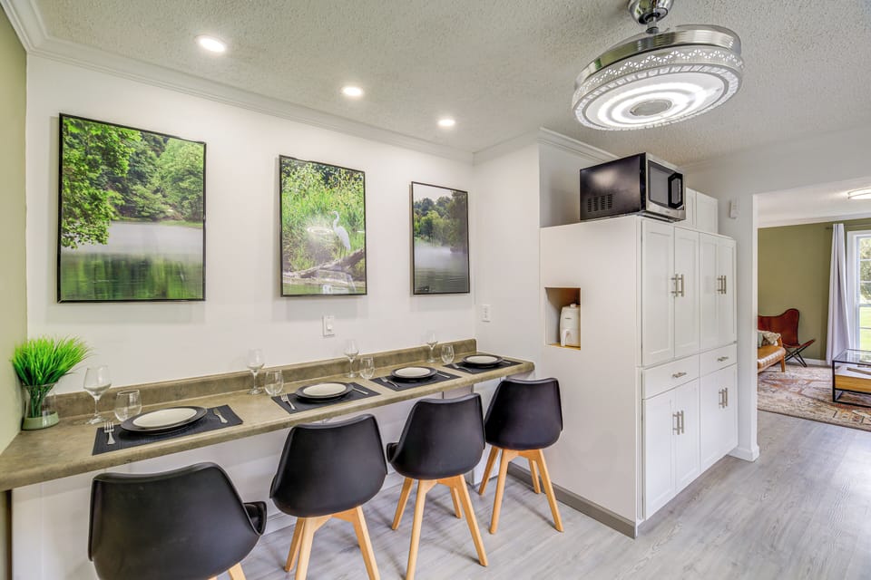 House (2 Bedrooms) | Interior