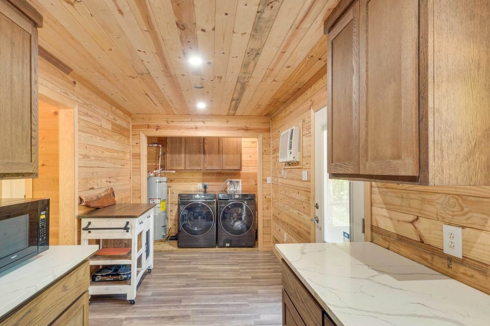 House (1 Bedroom) | Interior