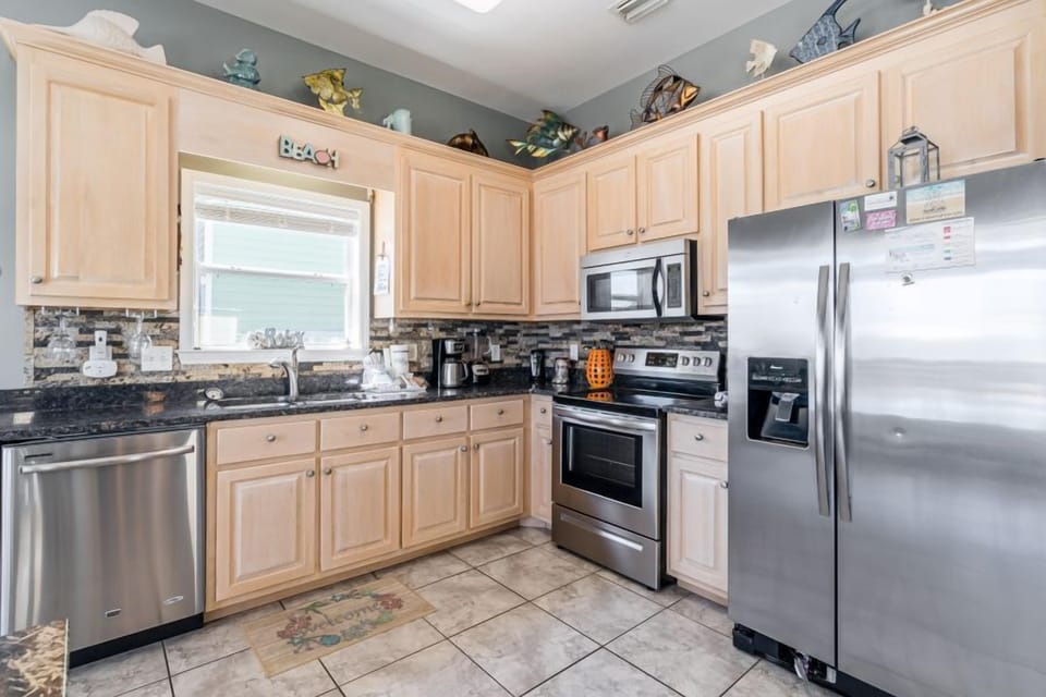 Lyndi Lou Kitchen
