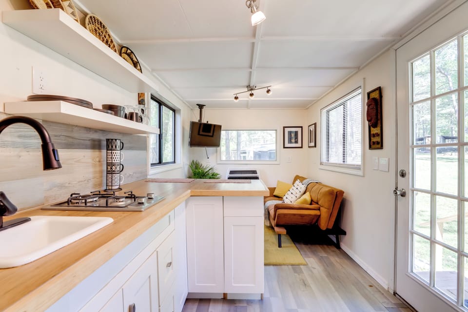 House (1 Bedroom) | Interior