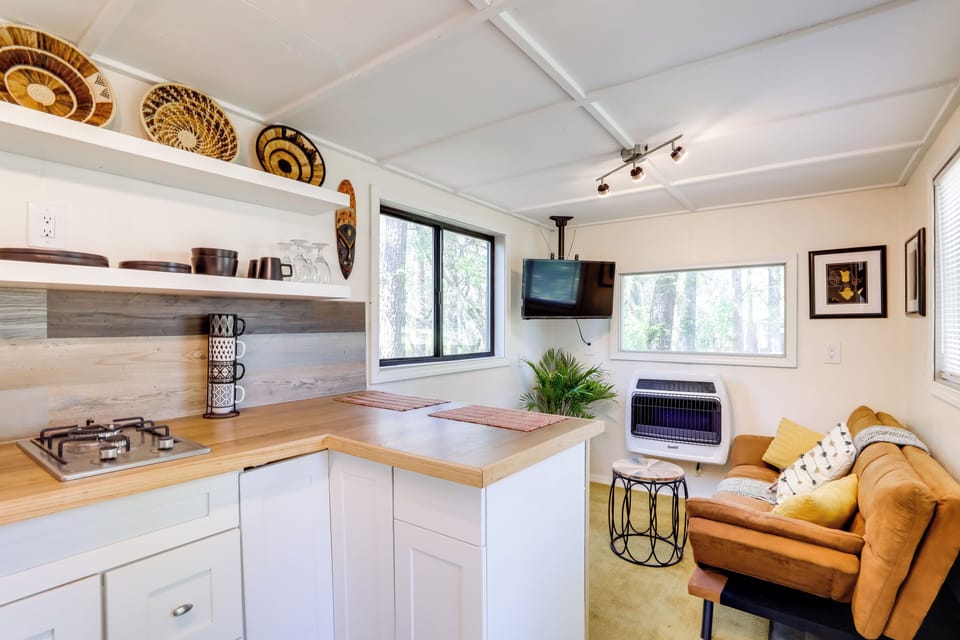 House (1 Bedroom) | Interior