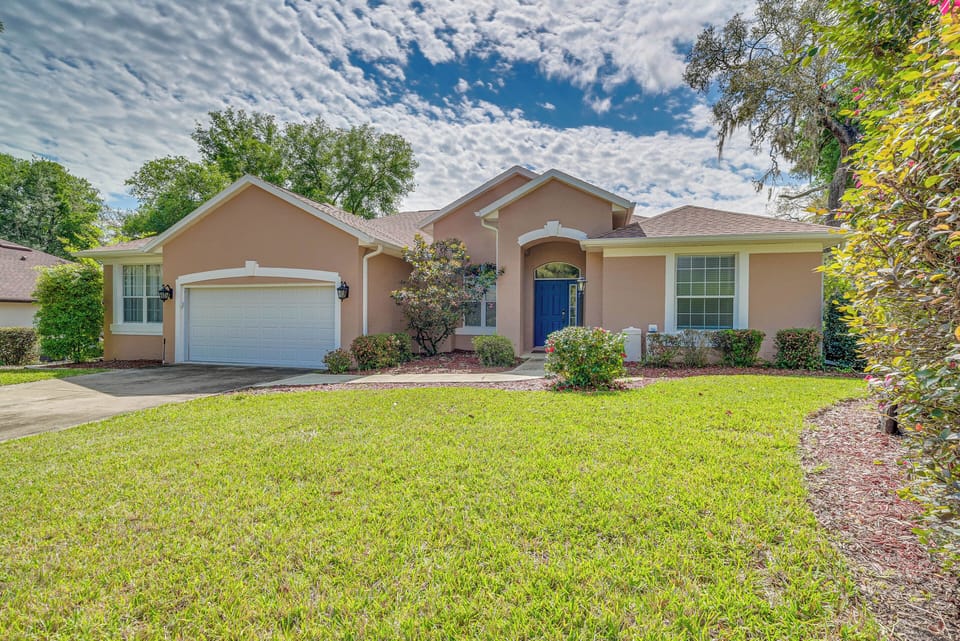 House (3 Bedrooms) | Front of property