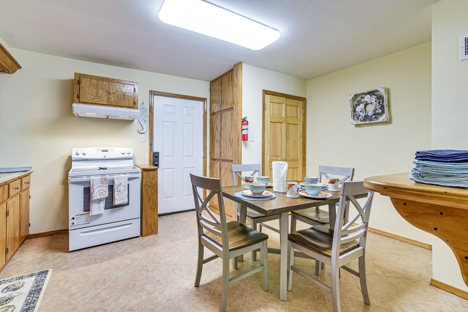 Dining Room | 1st Floor