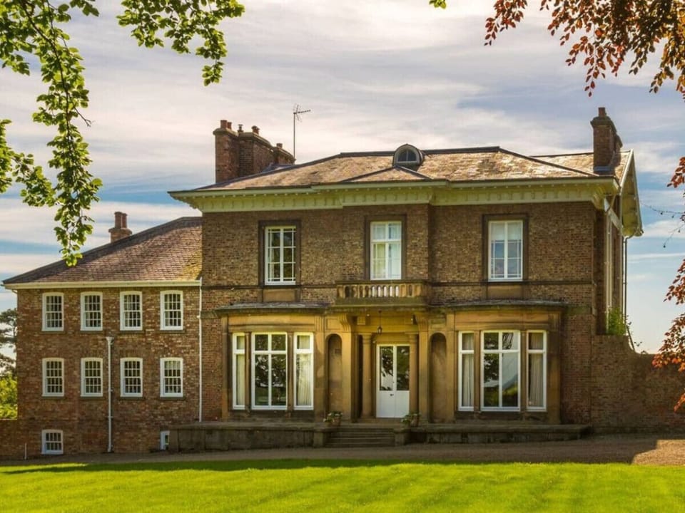 The front of Brook Hall