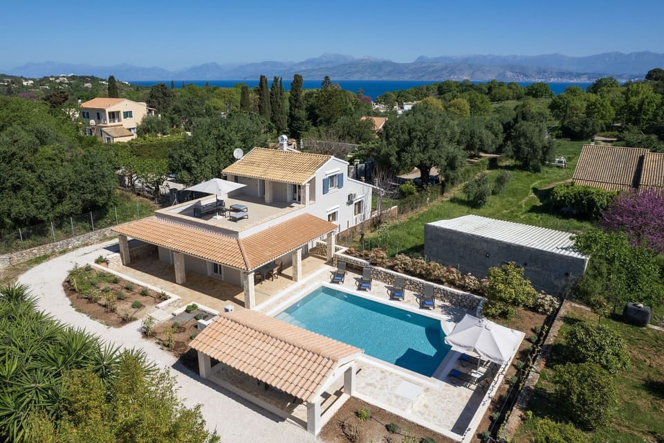 Building Exterior, Outdoor, Pool, Scenic View
