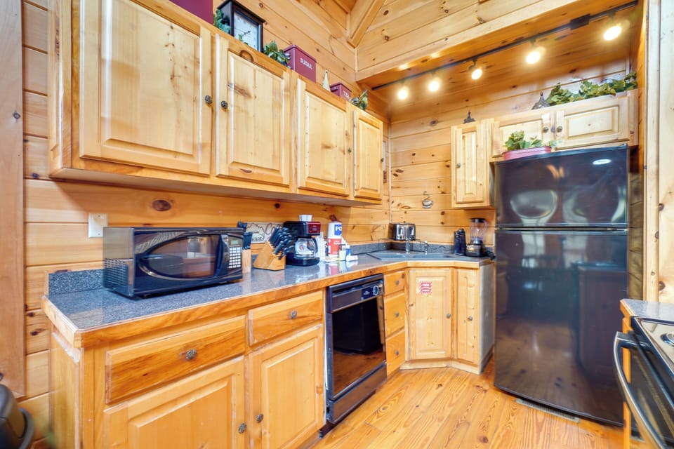 Kitchen | 1st Floor | Drip Coffee Maker | Blender