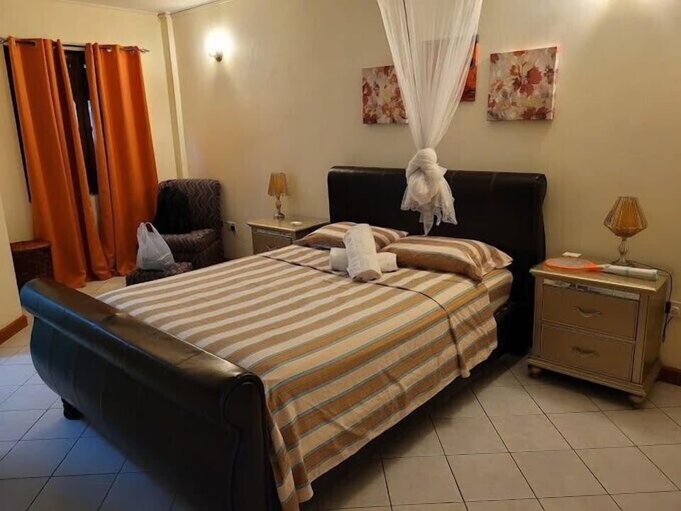 1 bedroom, soundproofing, iron/ironing board, free WiFi