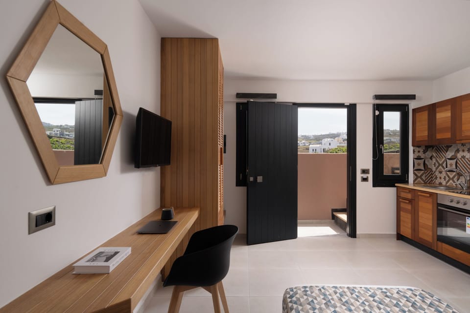 Studio Suite | Premium bedding, pillowtop beds, minibar, in-room safe