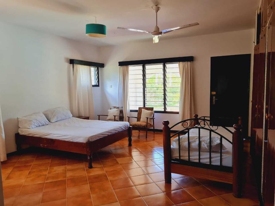 Lux Suites Sanuna Villas Diani Villa in Diani Beach