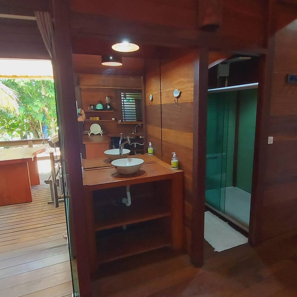 Exclusive Apartment, Sea View, Beachfront | Bathroom | Shower, towels
