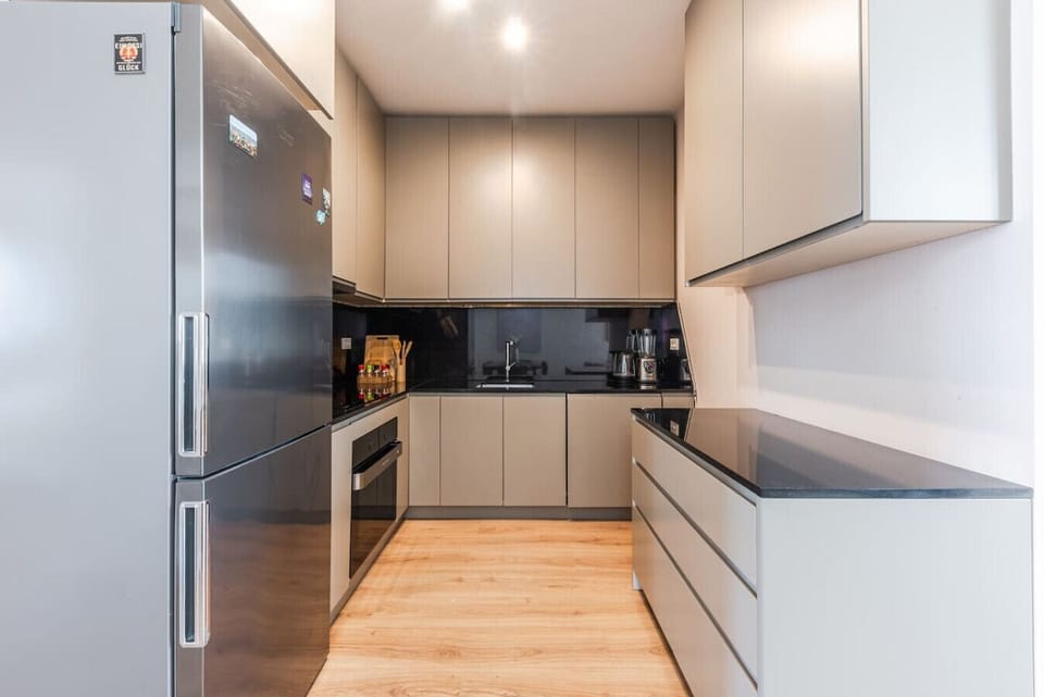 Fully-equipped kitchen