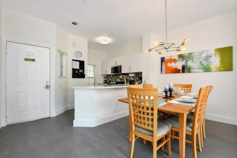 House | 3 bedrooms, iron/ironing board, Internet