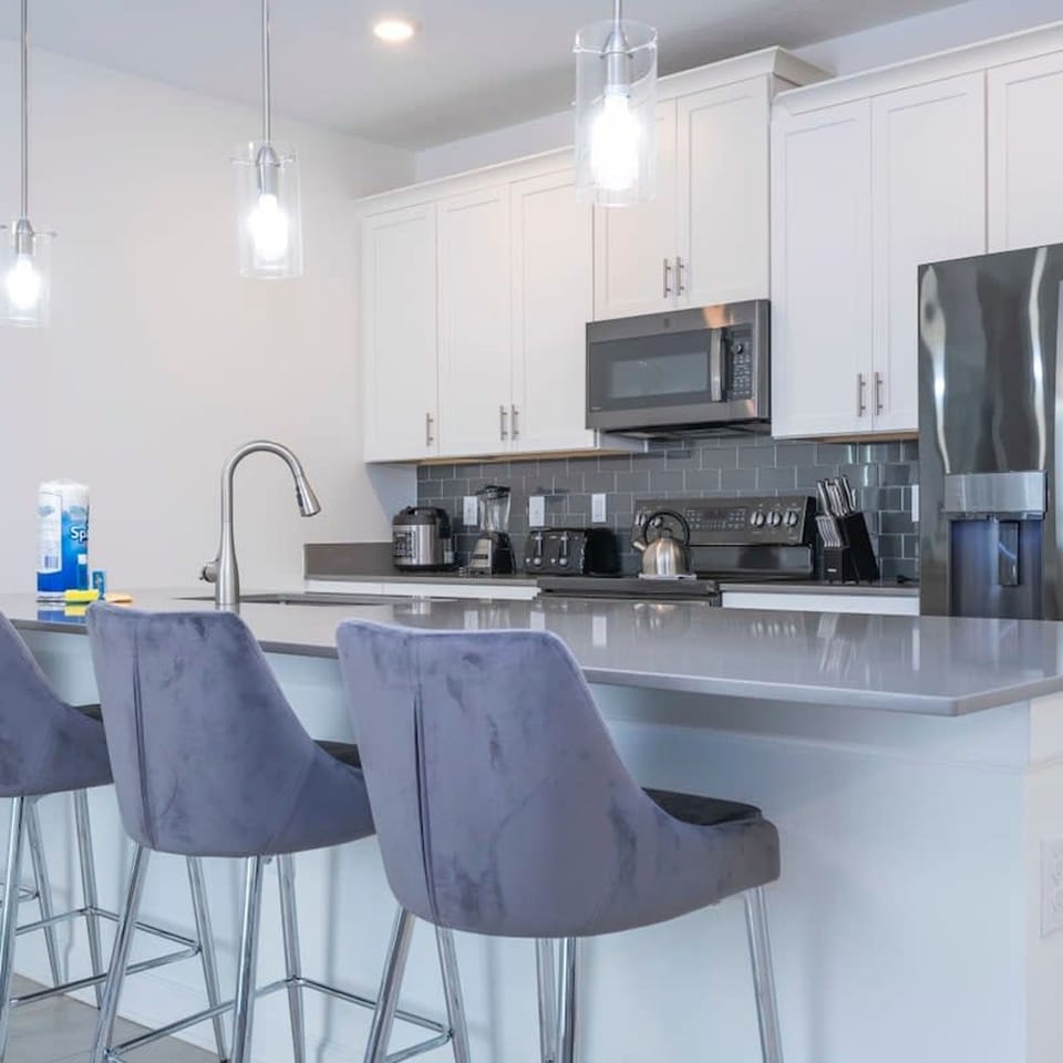 House | 4 bedrooms, high-speed internet