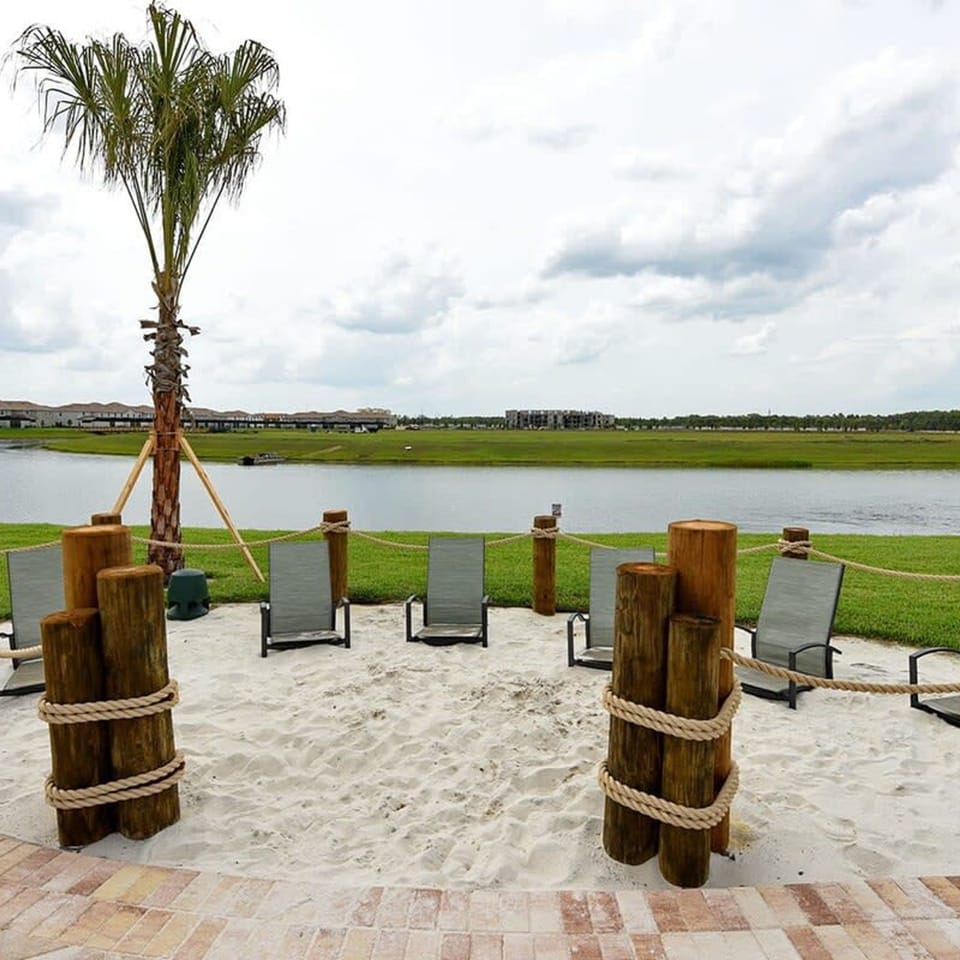 House | 4 bedrooms, high-speed internet