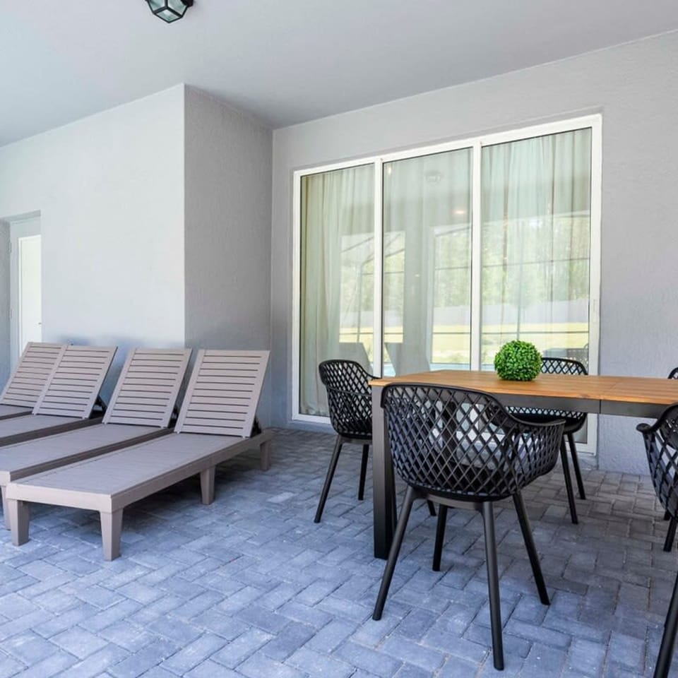 House | 7 bedrooms, high-speed internet