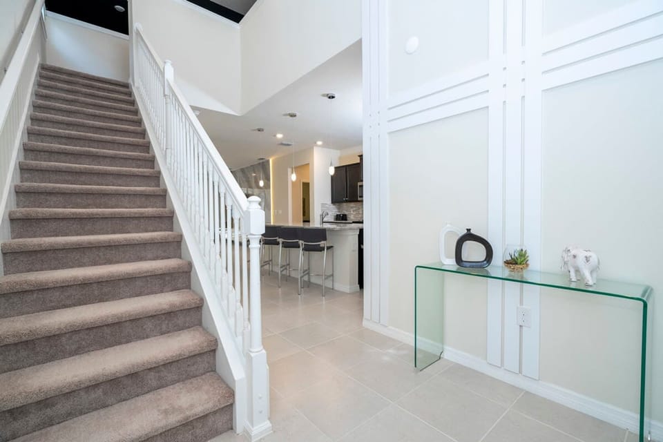 House | 6 bedrooms, iron/ironing board