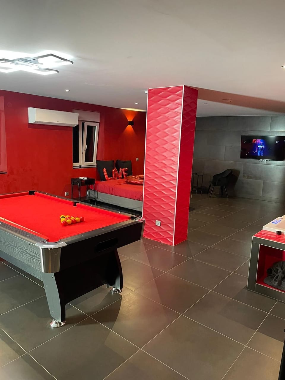 Game room