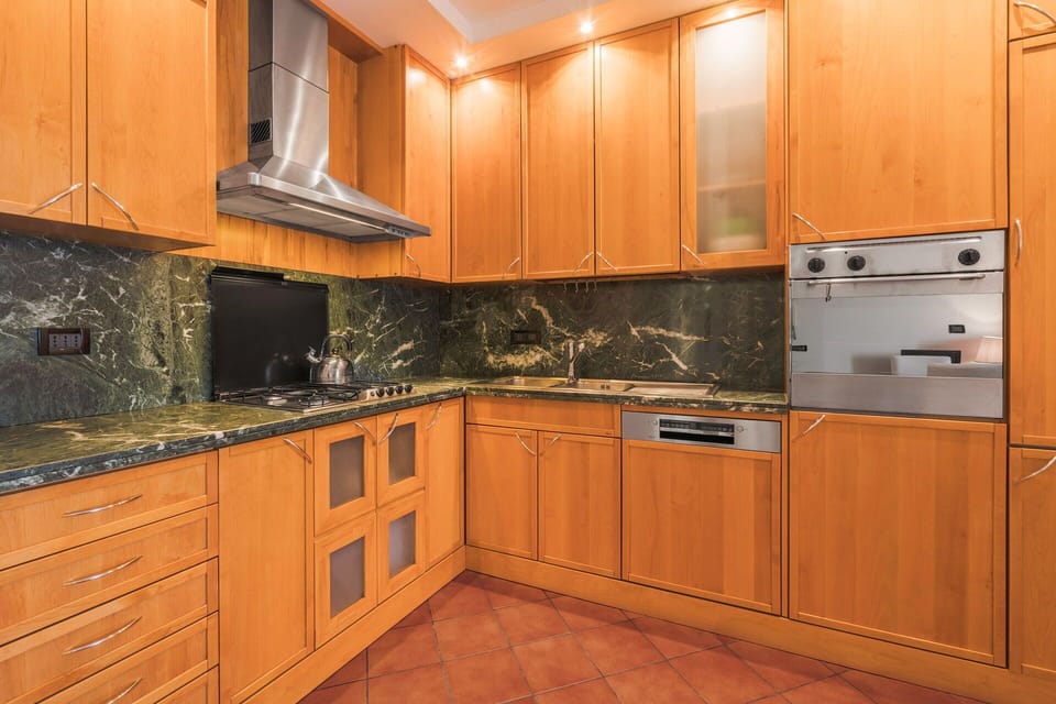 Autumn, Kitchen, Spring, Summer