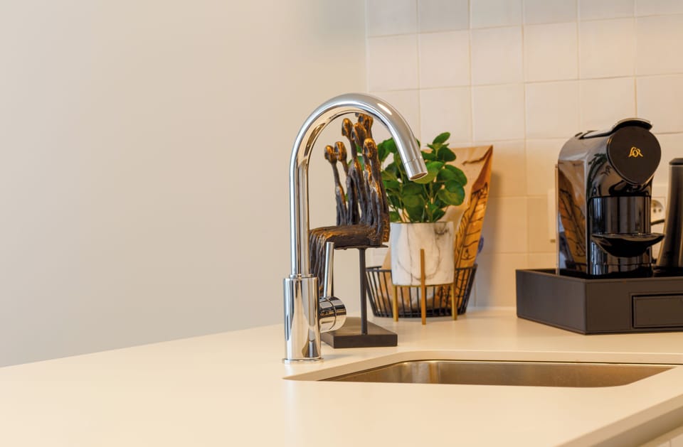 Deluxe Apartment, 2 Bedrooms, Kitchen, City View | Private kitchen | Full-size fridge, microwave, oven, stovetop