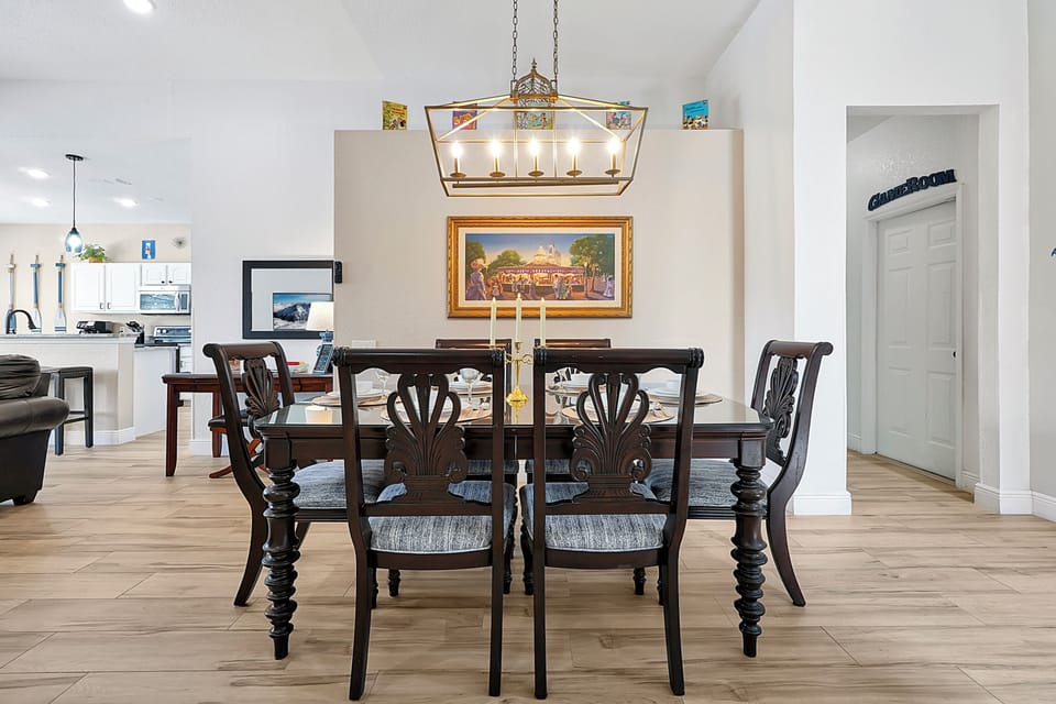 Dining Table- Seats 6