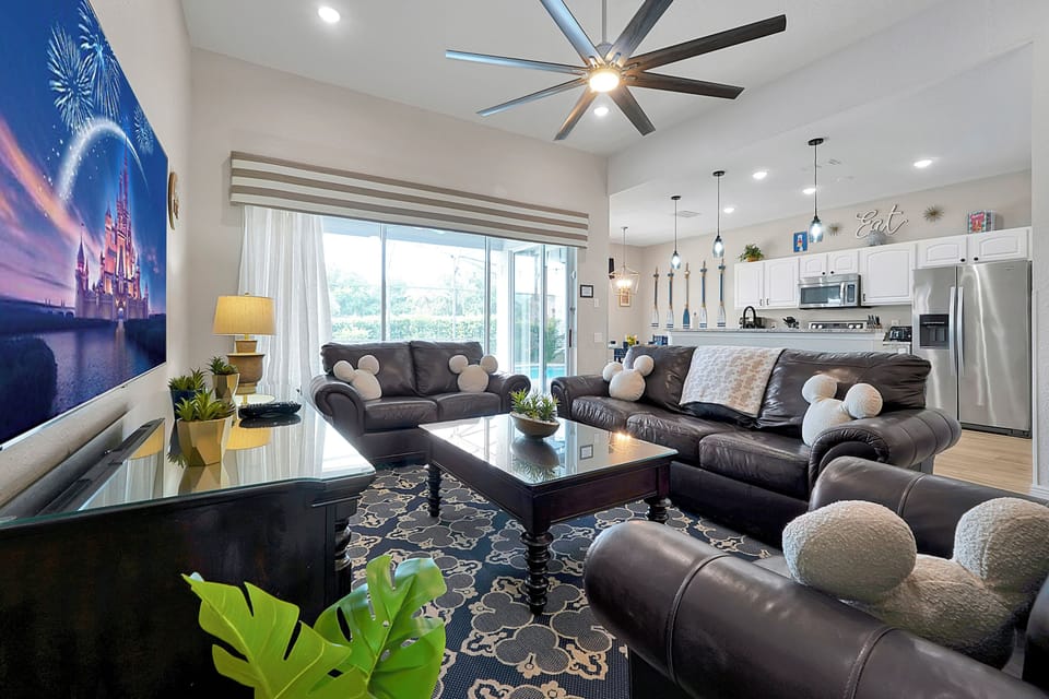 Spacious Living Room