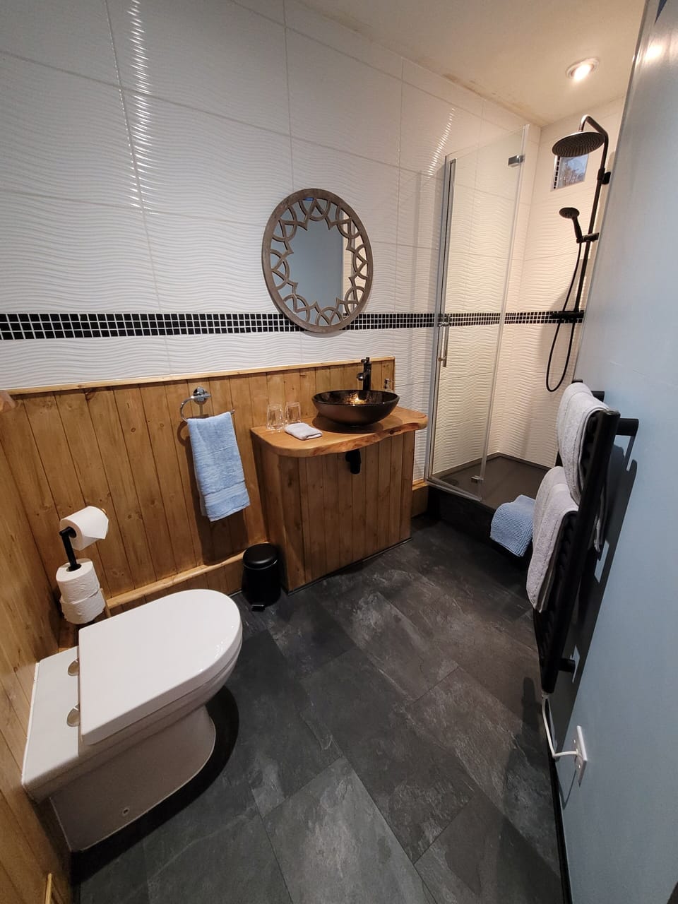 Double Room (Jolie)