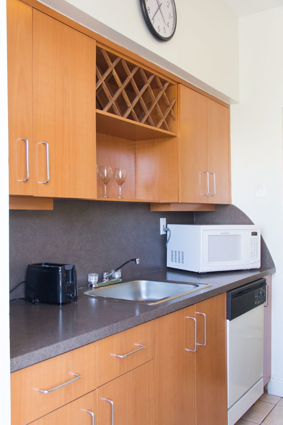 Fridge, microwave, coffee/tea maker, toaster